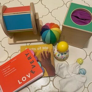 Lovevery The Senser play kit 5-6 months